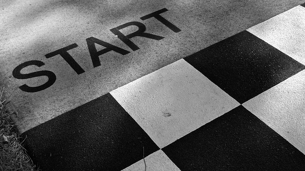 Essential 50k Ultramarathon Training Plan featured image for race preparation guidance