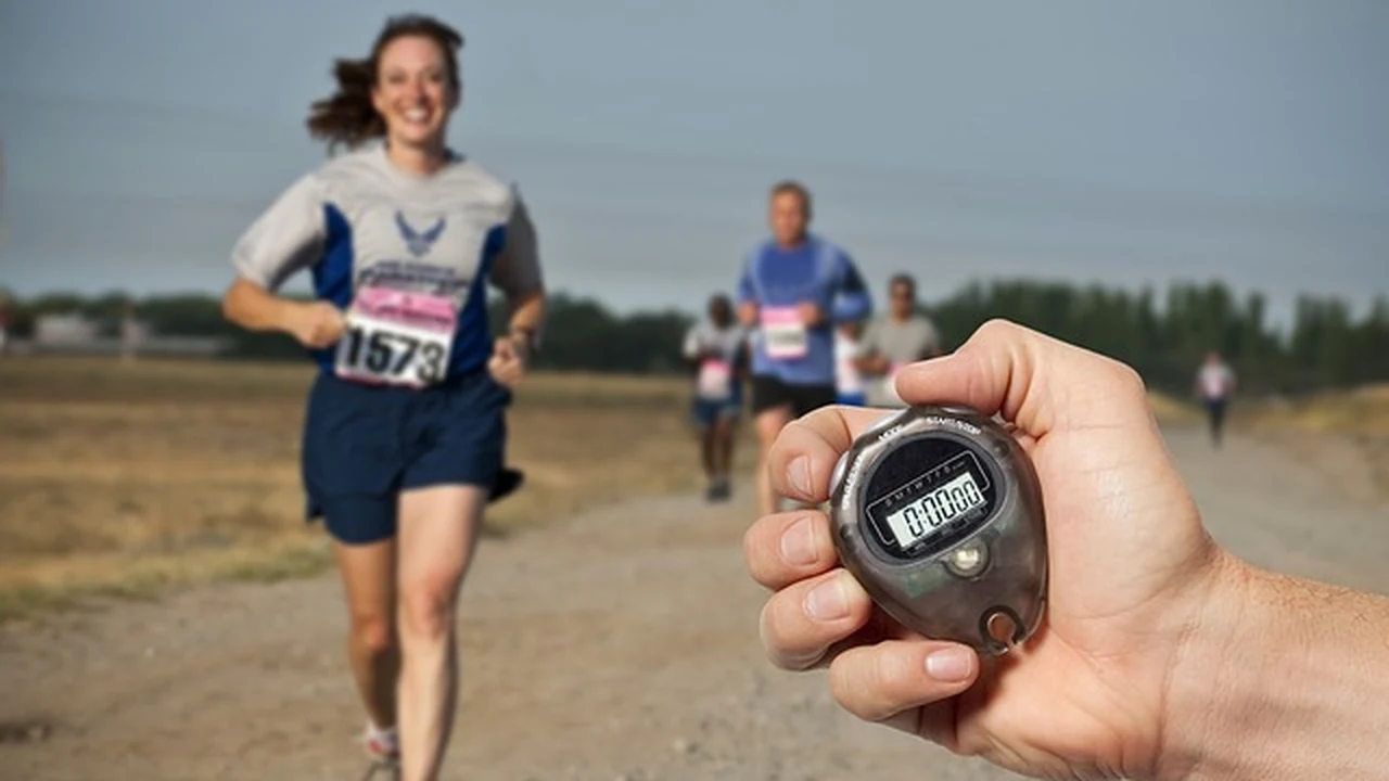 Pre-Race Preparation: Setting Yourself Up for Success supporting running article image