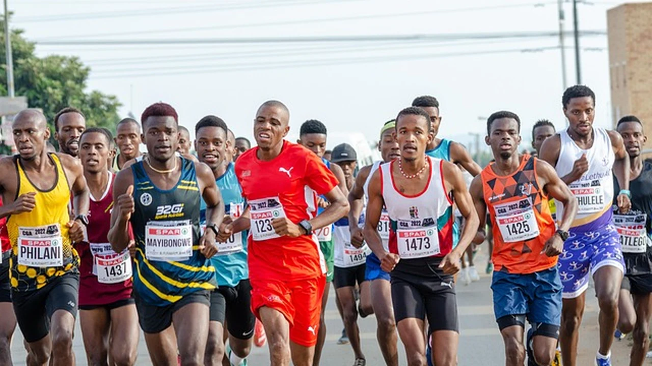 Essential Gear for Before the Race supporting running article image