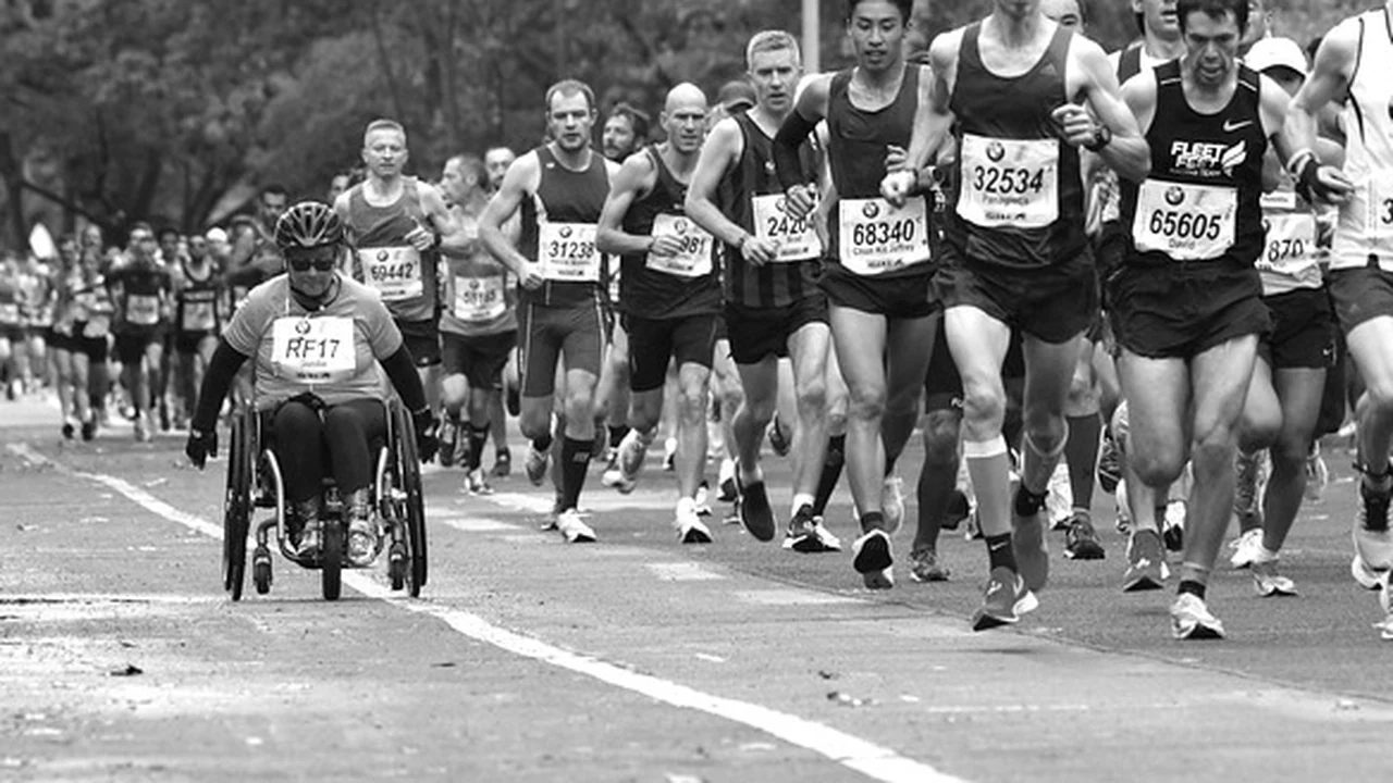 The Science-Backed 3-Day Carb-Loading Plan supporting running article image