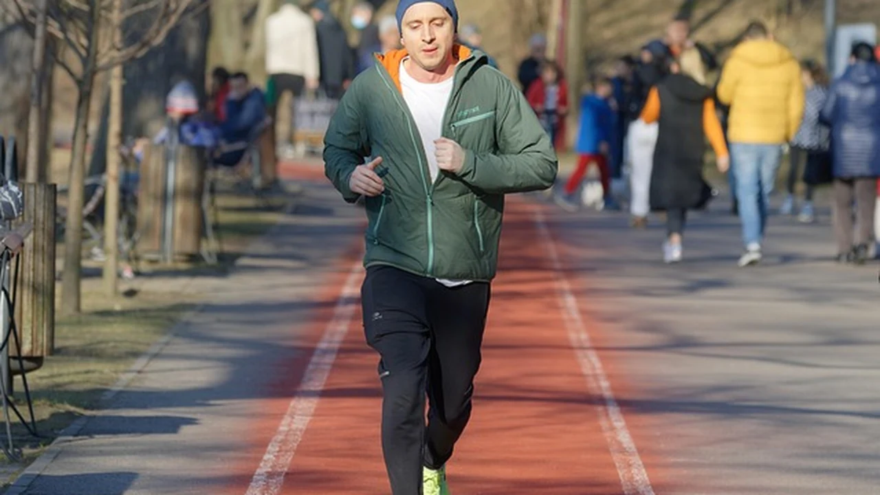 8. Exploring Trails and Off-Road Routes Responsibly supporting running article image