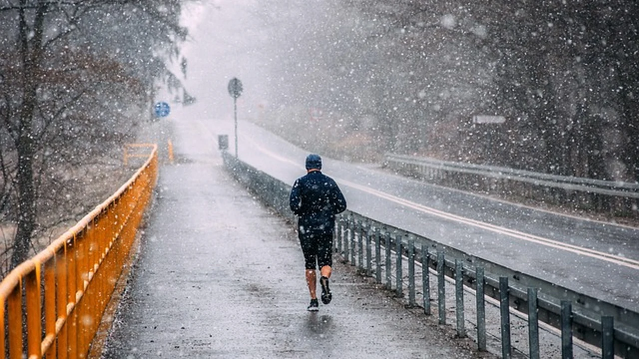 Phase 2: Key Stretches to Restore Comfortable Motion supporting running article image