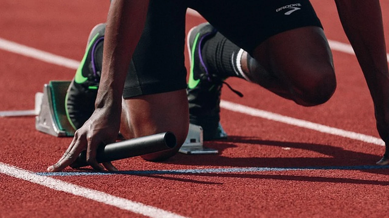 Quick Start: How to Fuel a 90–180 Minute Long Run supporting running article image