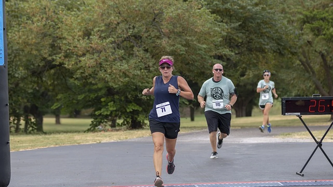 Getting Started with 50k Ultramarathon Training supporting running article image