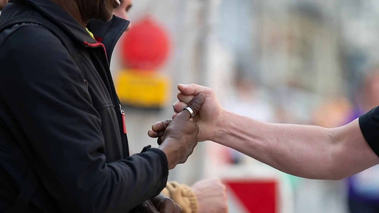 Evening Before the Marathon: Dinner Choices supporting running article image