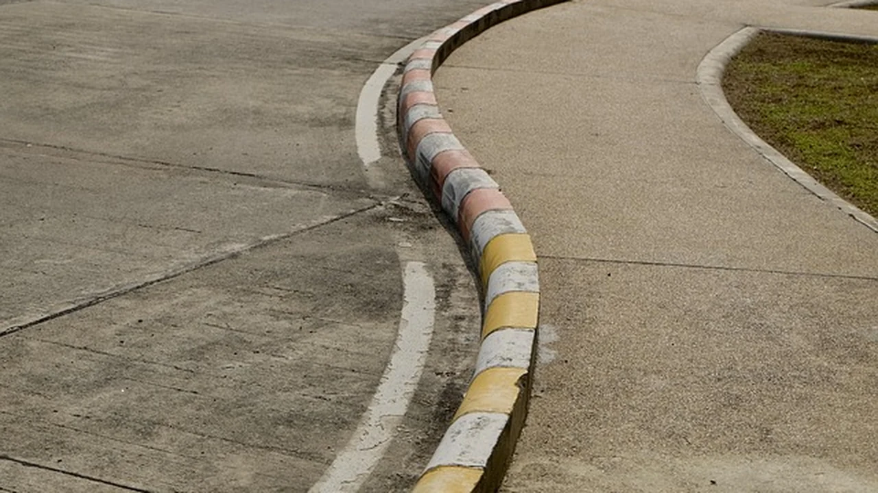 Mistake 6: Skipping Strength Training and Mobility Work supporting running article image