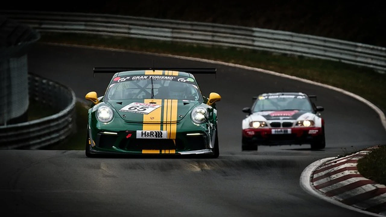 The Ultimate Guide to Track Workouts for 5K 10K Marathon Training featured image for race preparation guidance