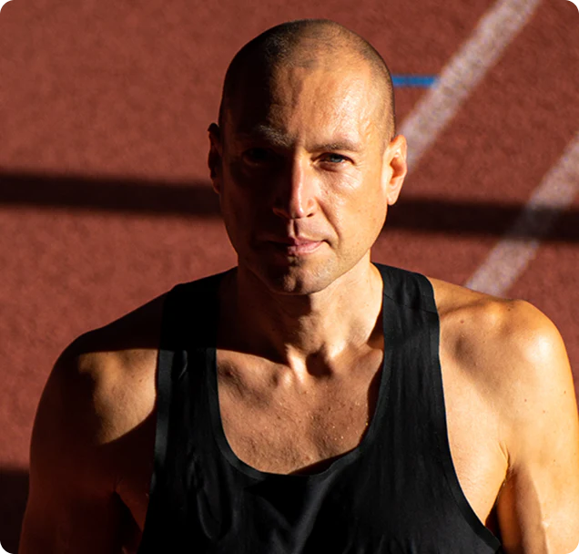 Aleksandr Sorokin supporting Feel Stride's endurance-focused content